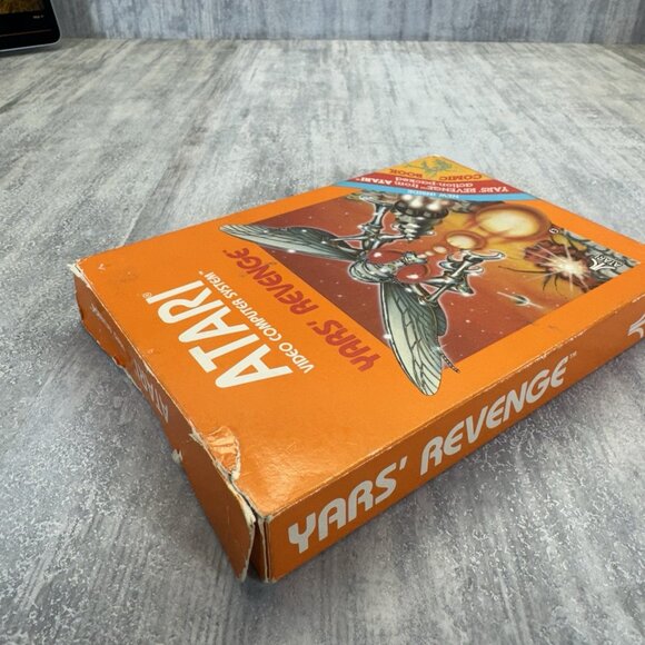 Yars' Revenge (Atari 2600, 1981) CIB COMPLETE Tested With Comic - Picture 15 of 16